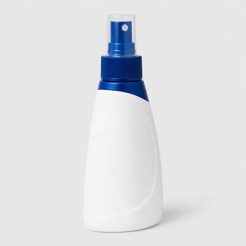 Flacon spray d'antiseptique cutané pour petites plaies